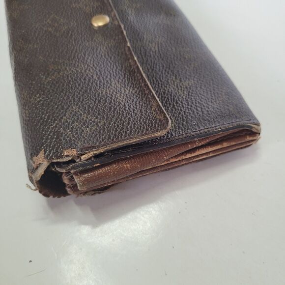 Authentic LOUIS VUITTON LV Vintage Monogram Sarah Wallet Envelope Leather Large - Picture 15 of 15